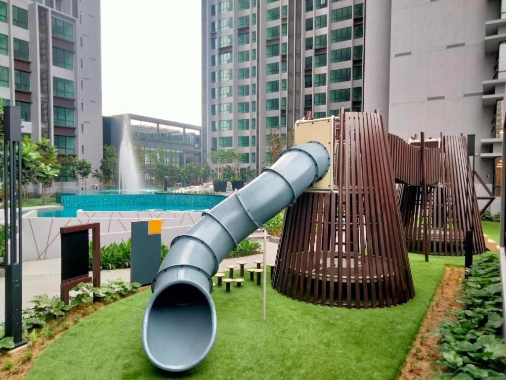 Cubic Botanical 2房1厕舒适环境设备适合家庭 Kuala Lumpur